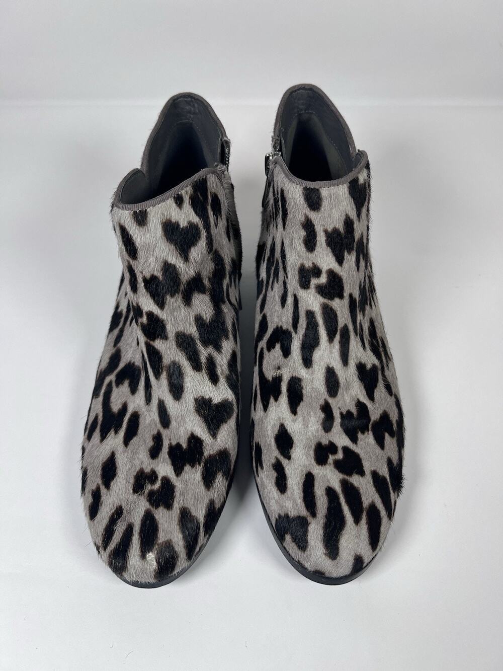 Sam Edelman Petty Womens Boots 8M Gray Leopard Print Calf Hair Side Zip Booties
